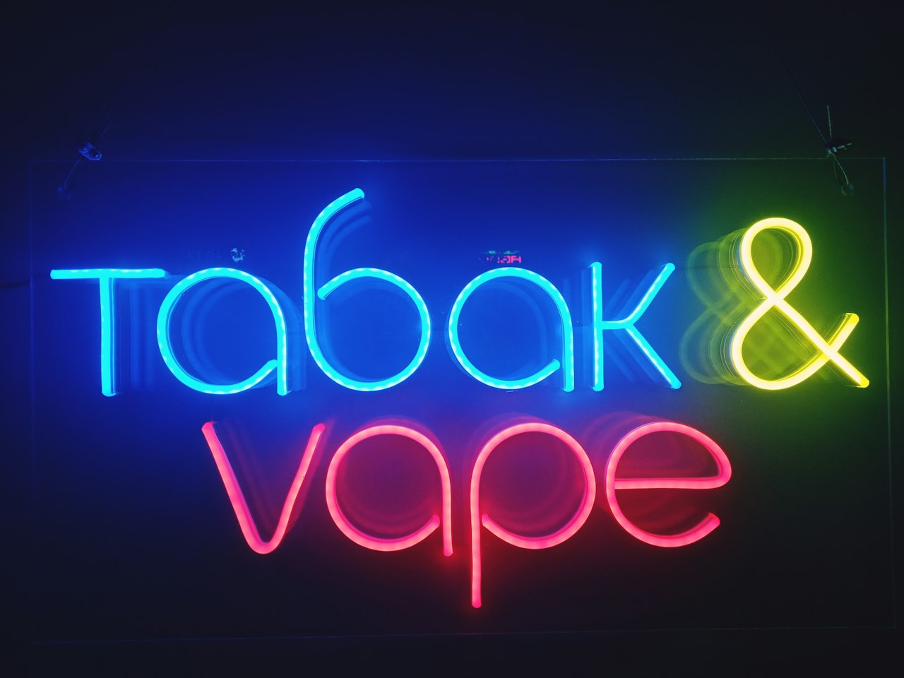 Manchester bulk vape wholesale stock